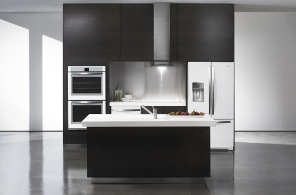 Are White Appliances Making a Comeback in Portland Homes?